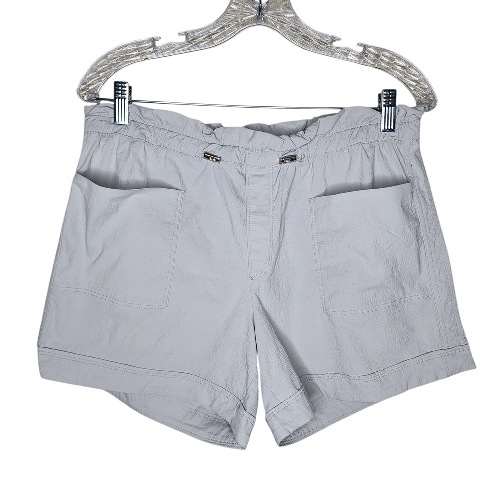 Athleta Trekkie North Shorts Light Grey Hiking Outdoor 10T